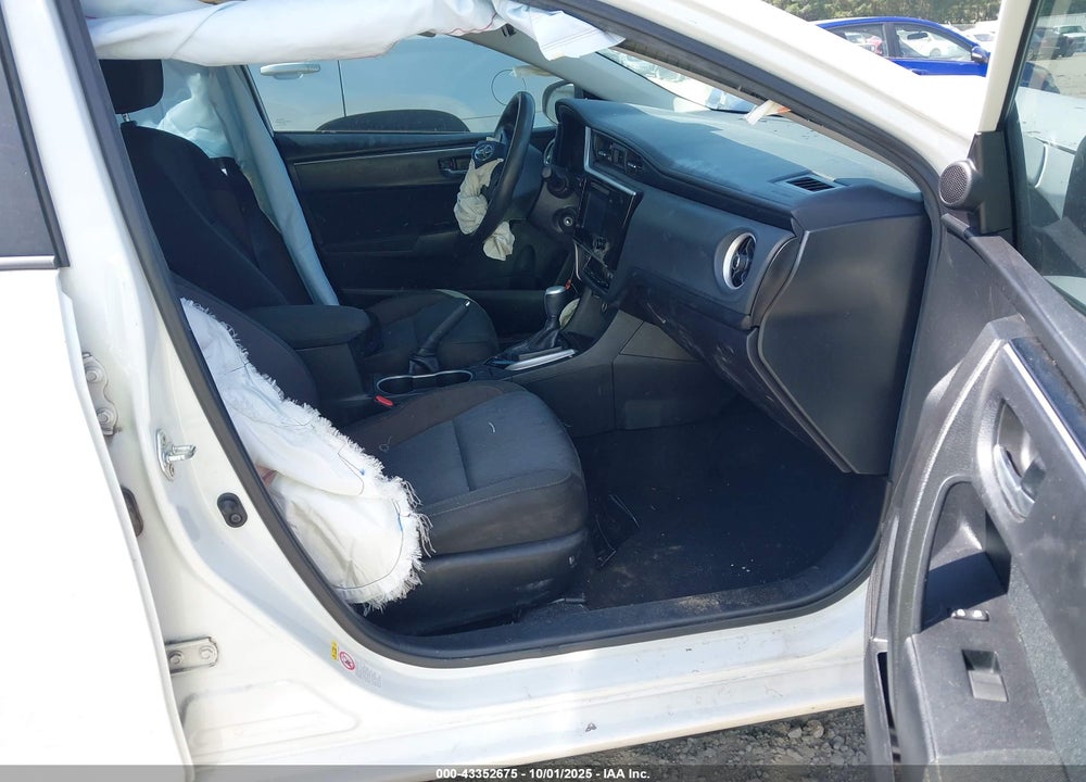 2018 TOYOTA COROLLA VIN: 5YFBURHE7JP751749
