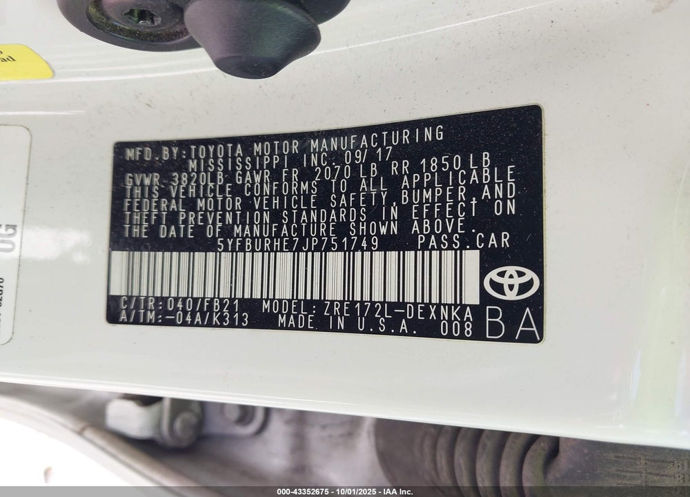2018 TOYOTA COROLLA VIN: 5YFBURHE7JP751749