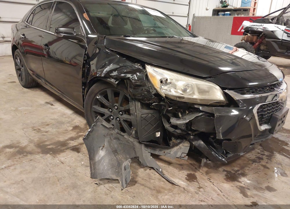 2014 CHEVROLET MALIBU VIN: 1G11E5SL3EF284375