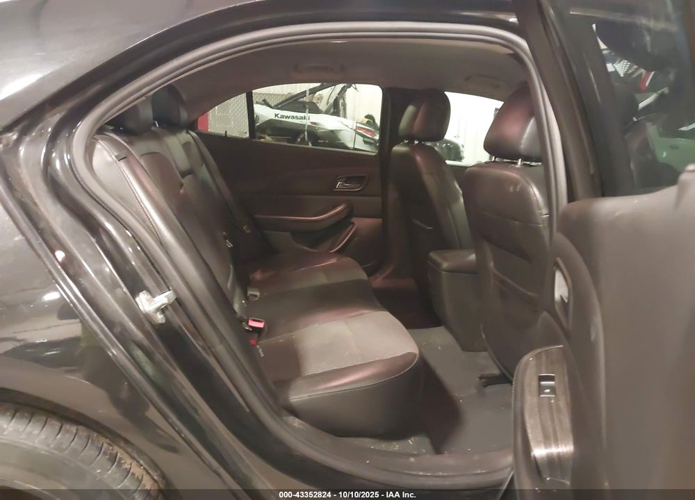2014 CHEVROLET MALIBU VIN: 1G11E5SL3EF284375