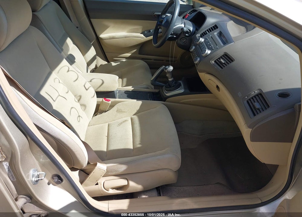2007 HONDA CIVIC LX VIN: 1HGFA15557L095960