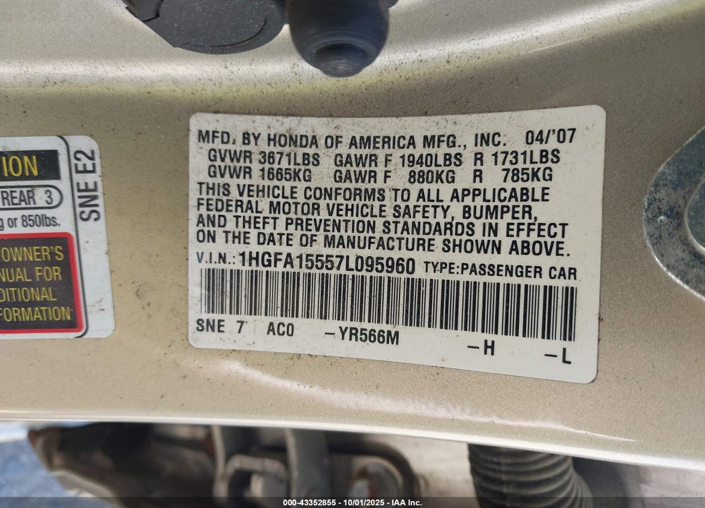 2007 HONDA CIVIC LX VIN: 1HGFA15557L095960
