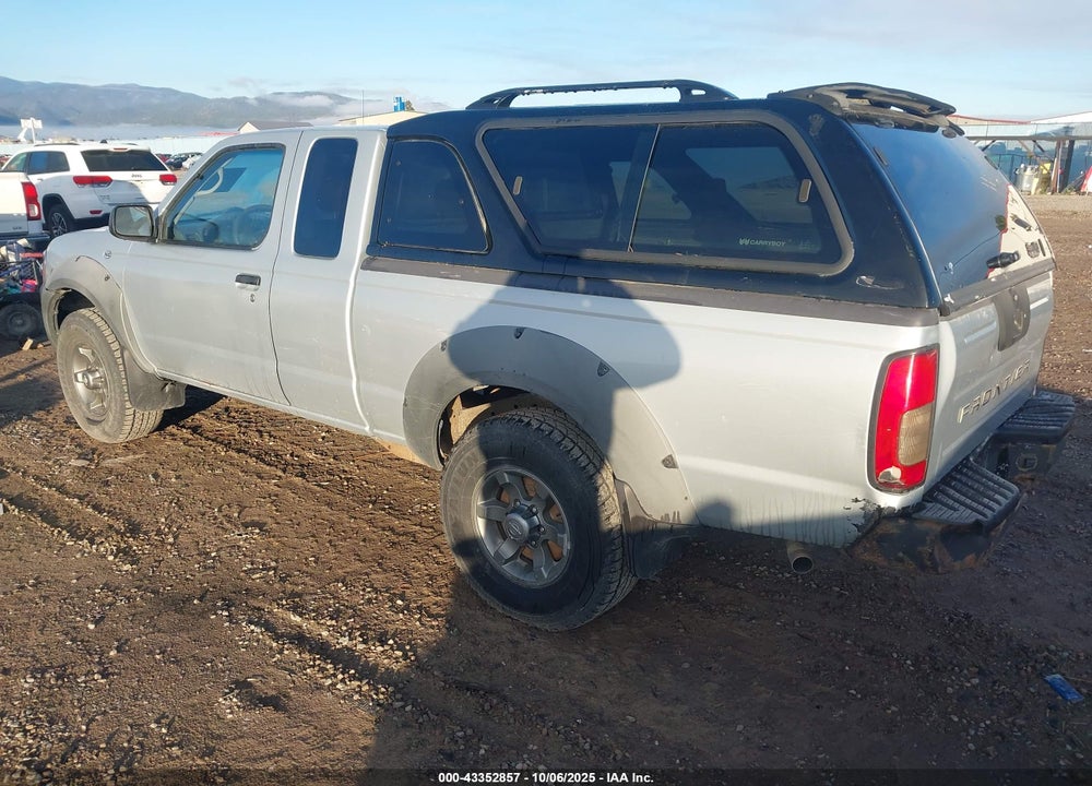 2002 NISSAN FRONTIER XE-V6 VIN: 1N6ED26Y82C382005