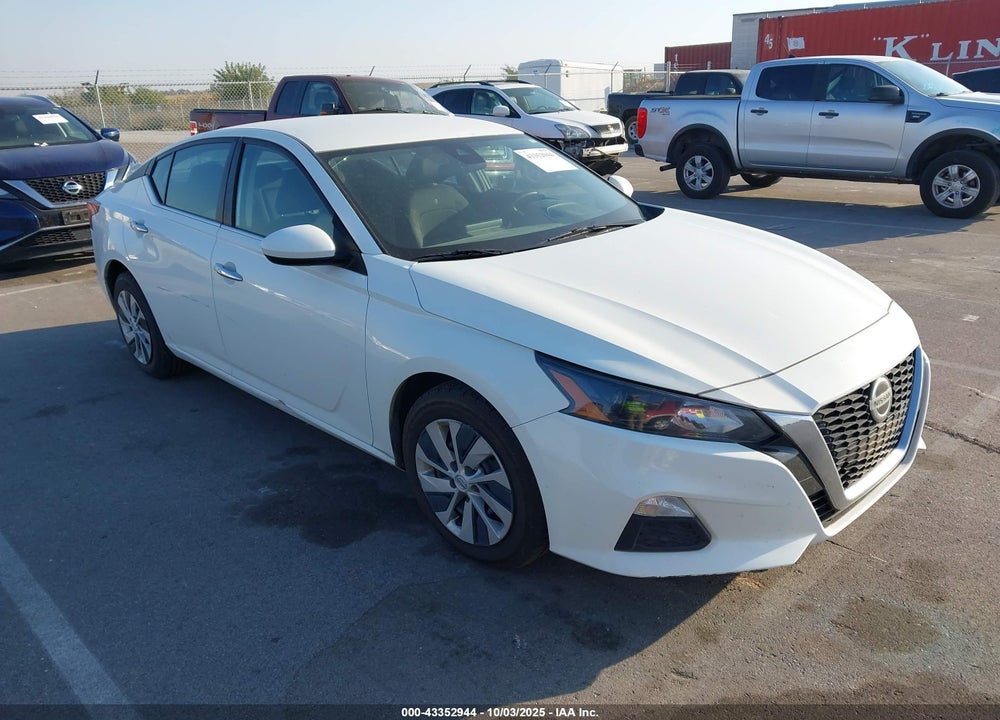 2022 NISSAN ALTIMA S FWD VIN: 1N4BL4BV9NN300569