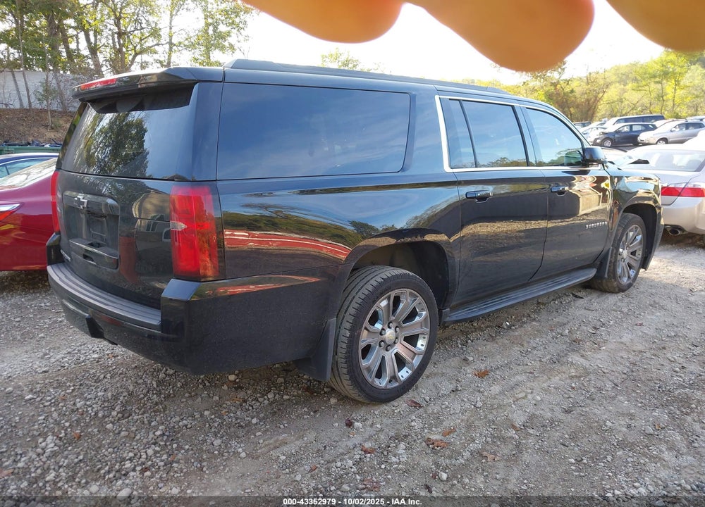 2017 CHEVROLET SUBURBAN VIN: 1GNSKHKC6HR241424