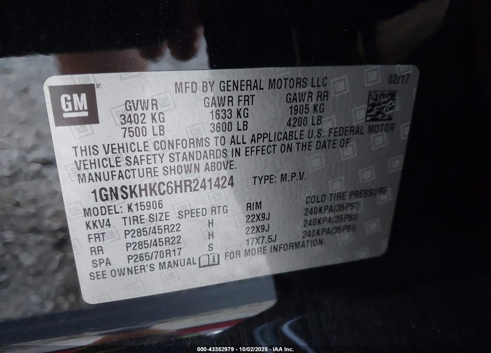 2017 CHEVROLET SUBURBAN VIN: 1GNSKHKC6HR241424