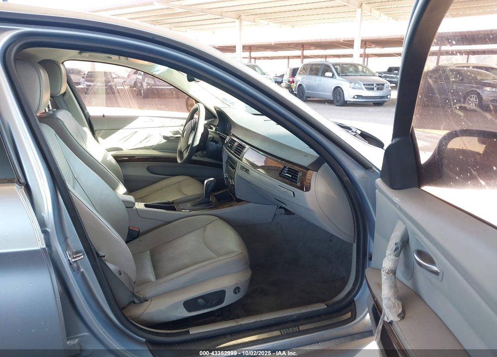 2010 BMW 3 SERIES VIN: WBAPH5G5XANM35714