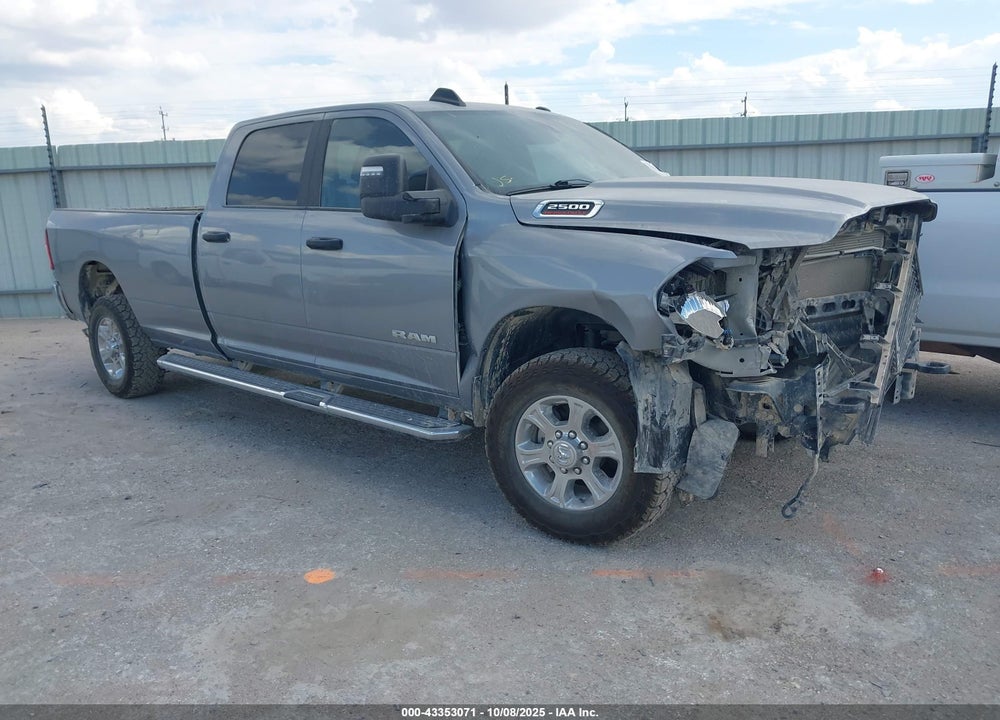 2024 RAM 2500 BIG HORN 4X4 8' BOX VIN: 3C6UR5JJXRG249398