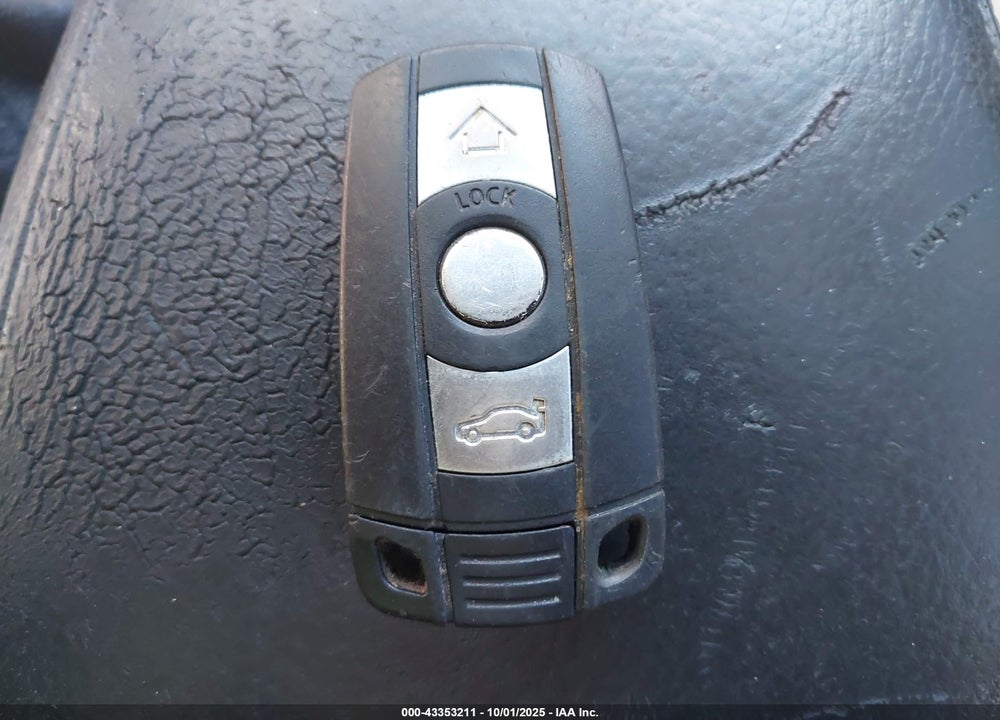 2007 BMW 650I VIN: WBAEH13547CR52047
