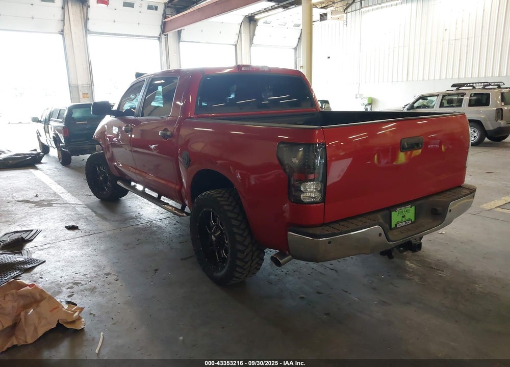 2013 TOYOTA TUNDRA PLATINUM 5.7L V8 VIN: 5TFHW5F18DX319464