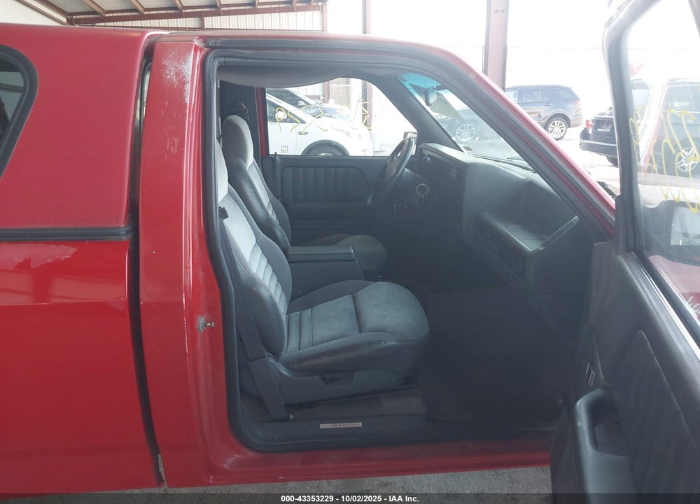 1993 DODGE DAKOTA VIN: 1B7FL26X5PS188868
