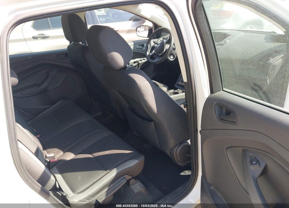 2016 FORD ESCAPE VIN: 1FMCU0F71GUB56021