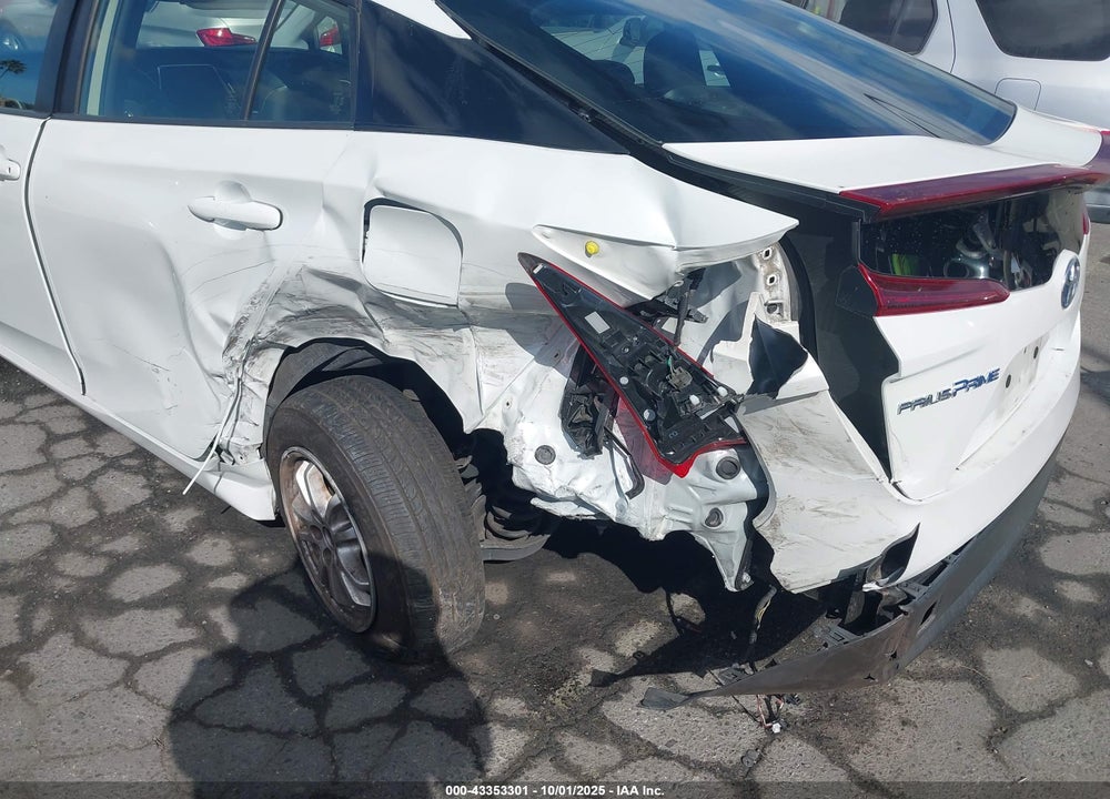 2021 TOYOTA PRIUS PRIME XLE VIN: JTDKAMFP3M3164803