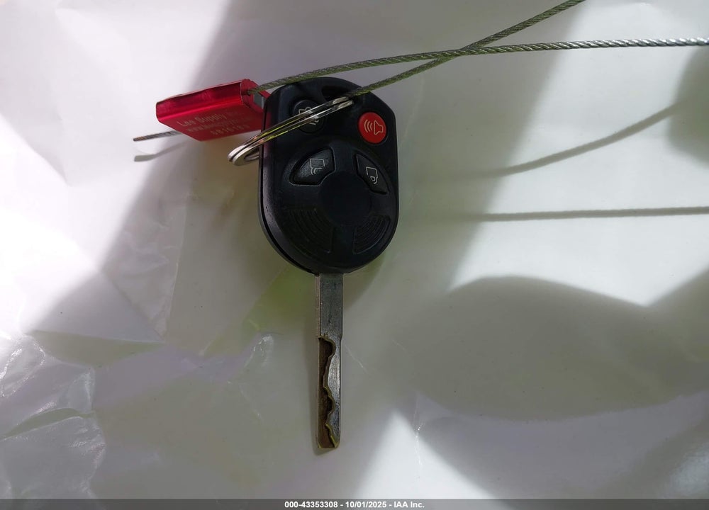 2013 FORD FOCUS VIN: 1FADP3F21DL241258