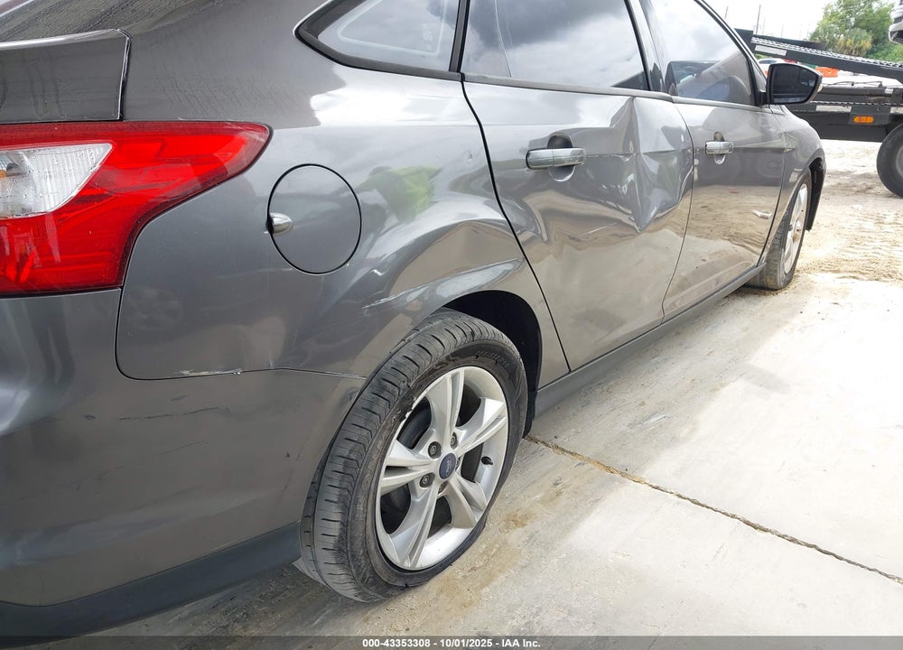 2013 FORD FOCUS VIN: 1FADP3F21DL241258