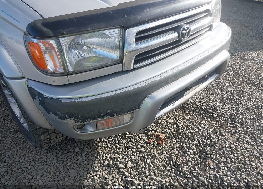 2000 TOYOTA 4RUNNER LIMITED V6 VIN: JT3HN87R0Y0289985