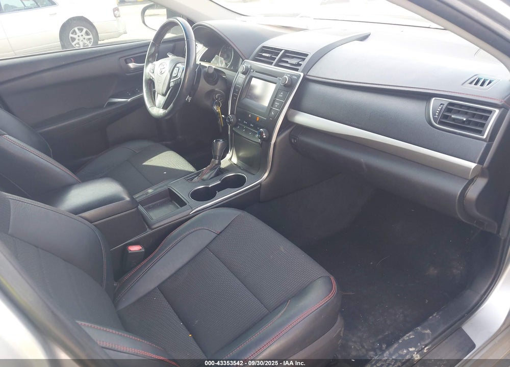 2016 TOYOTA CAMRY SE VIN: 4T1BF1FK9GU164691