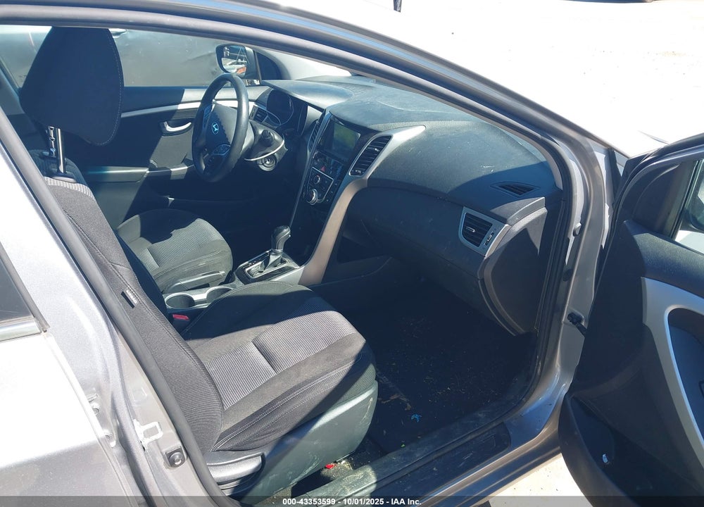 2016 HYUNDAI ELANTRA VIN: KMHD35LH7GU274429