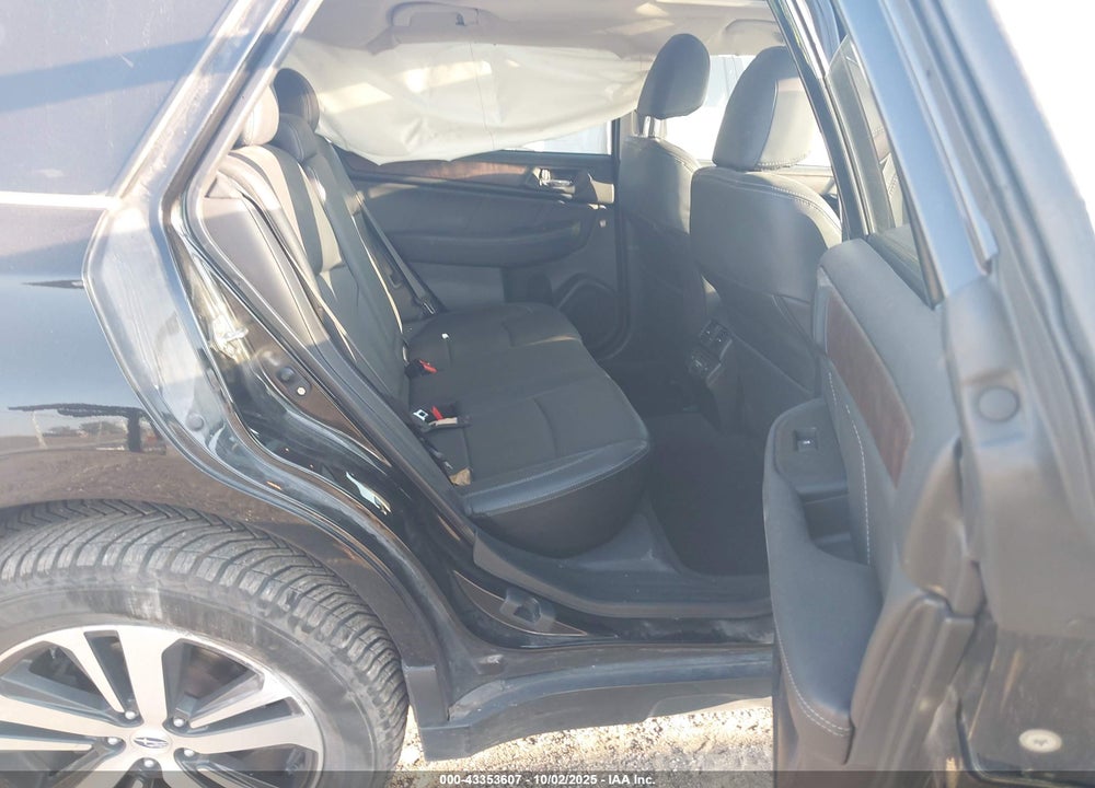 2018 SUBARU OUTBACK VIN: 4S4BSAKC4J3344183