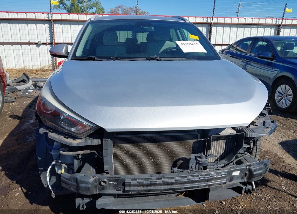 2017 HYUNDAI TUCSON SPORT VIN: KM8J3CA24HU367349