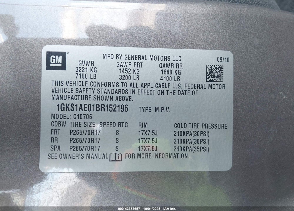 2011 GMC YUKON SLE VIN: 1GKS1AE01BR152196