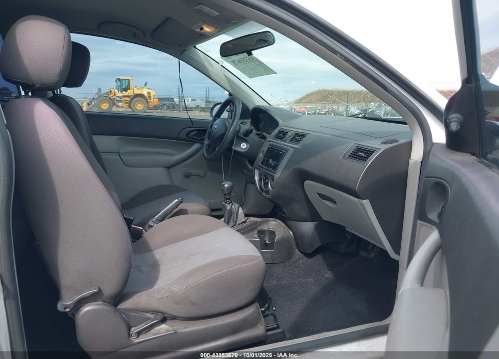 2006 FORD FOCUS ZX3 VIN: 1FAFP31NX6W243912