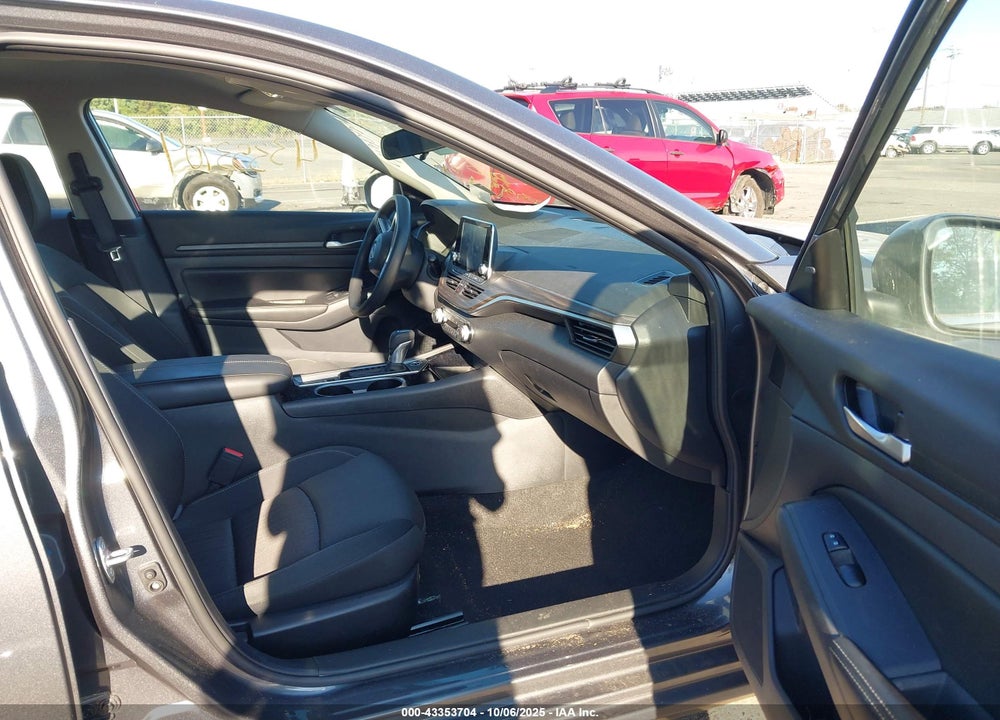 2024 NISSAN ALTIMA SV INTELLIGENT AWD VIN: 1N4BL4DW8RN429172