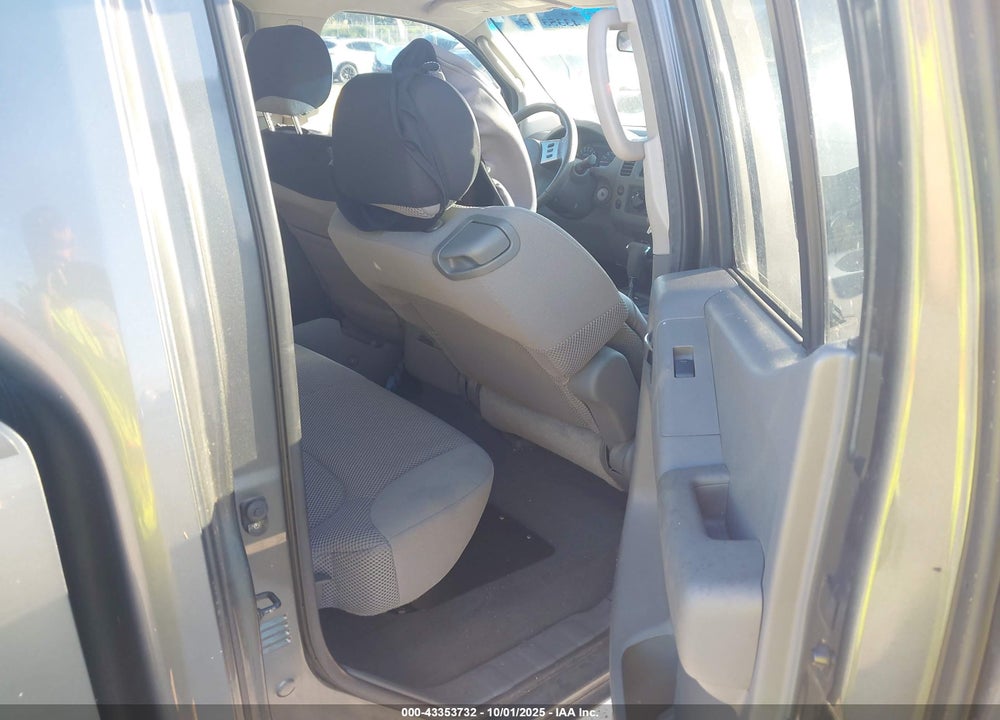 2008 NISSAN FRONTIER SE VIN: 1N6AD09W48C438141