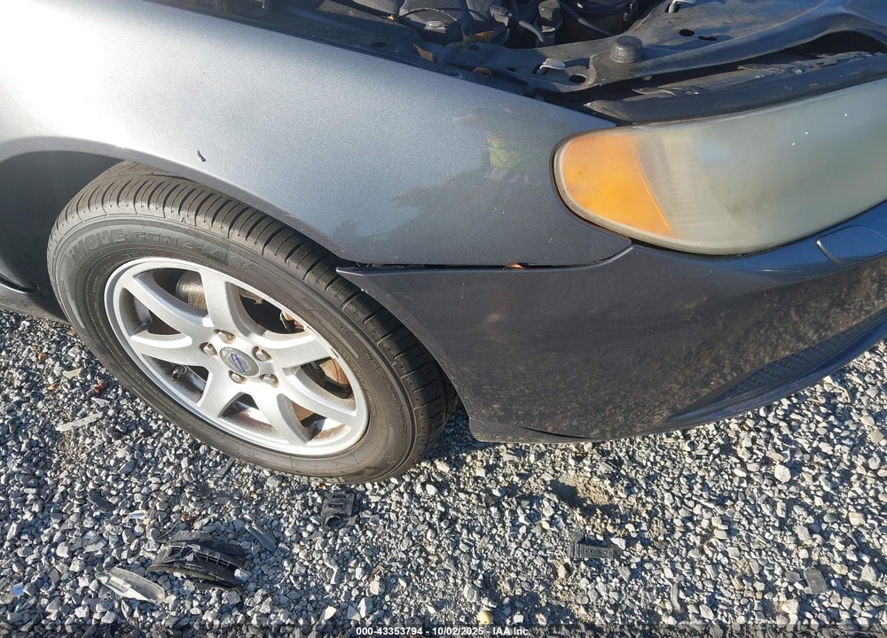 2008 VOLVO V70 3.2 VIN: YV1BW982881020952