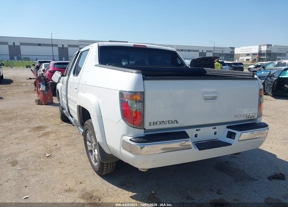 2007 HONDA RIDGELINE RTL VIN: 2HJYK16577H540582