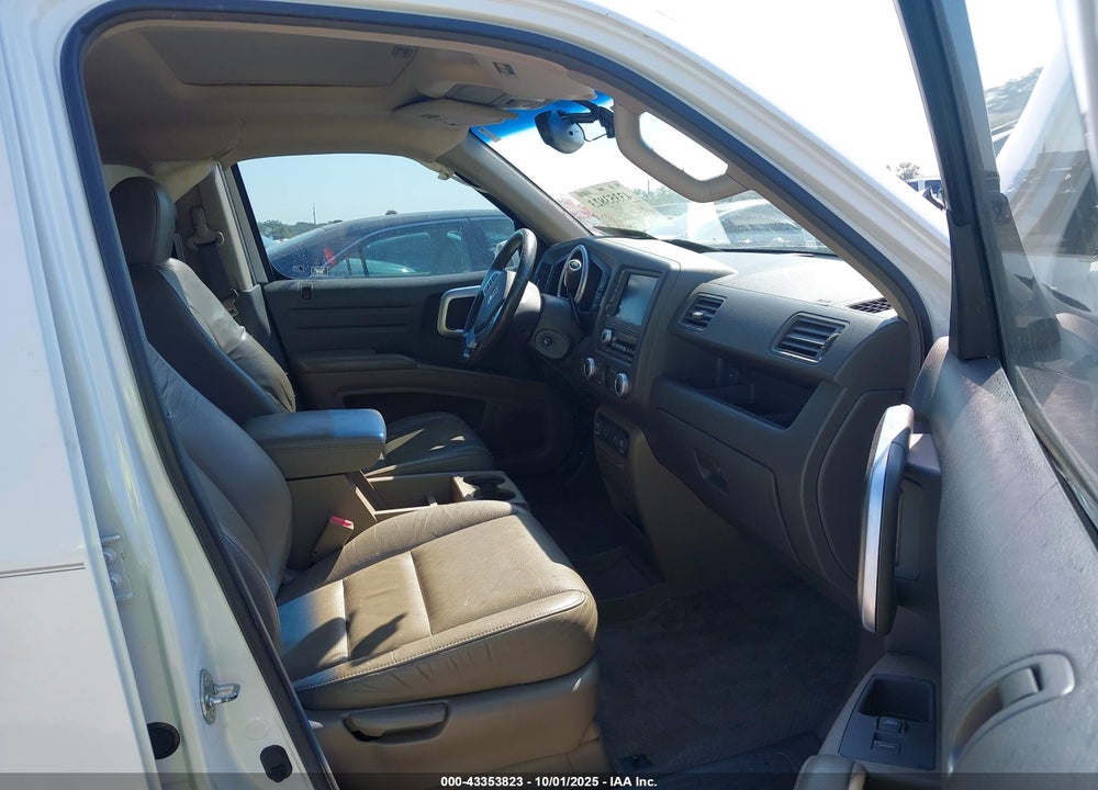 2007 HONDA RIDGELINE RTL VIN: 2HJYK16577H540582