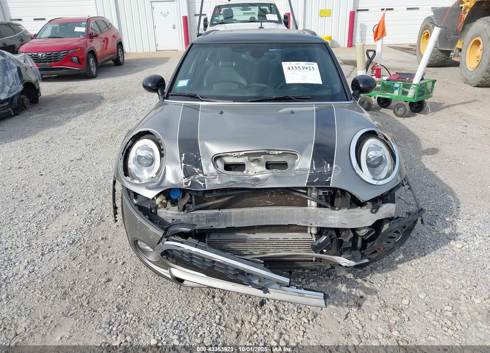 2017 MINI HARDTOP VIN: WMWXP7C36H2A46411