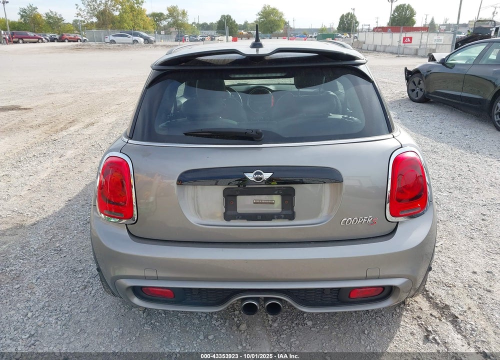 2017 MINI HARDTOP VIN: WMWXP7C36H2A46411