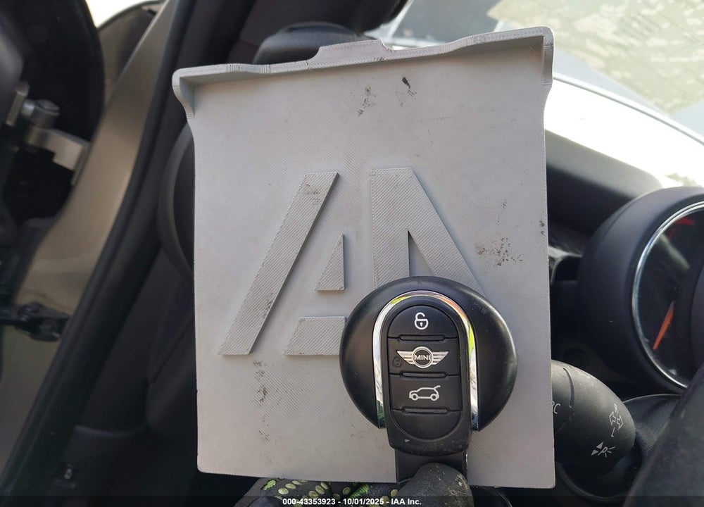 2017 MINI HARDTOP VIN: WMWXP7C36H2A46411
