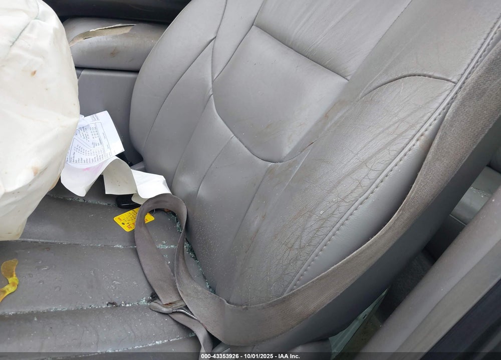 2004 TOYOTA AVALON XLS VIN: 4T1BF28B84U354688
