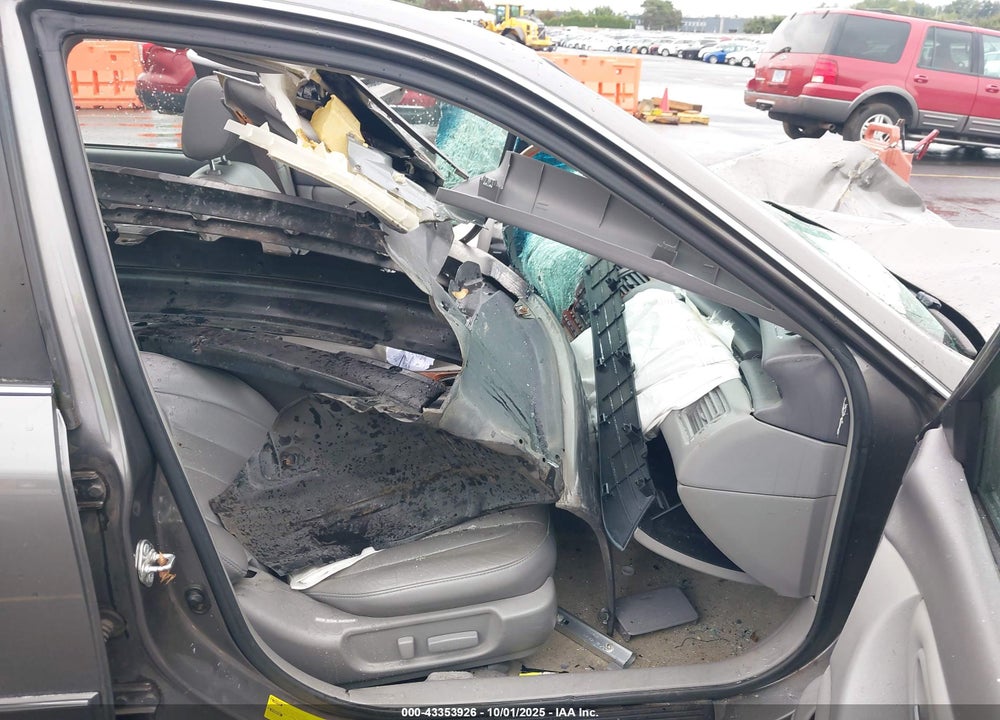 2004 TOYOTA AVALON XLS VIN: 4T1BF28B84U354688