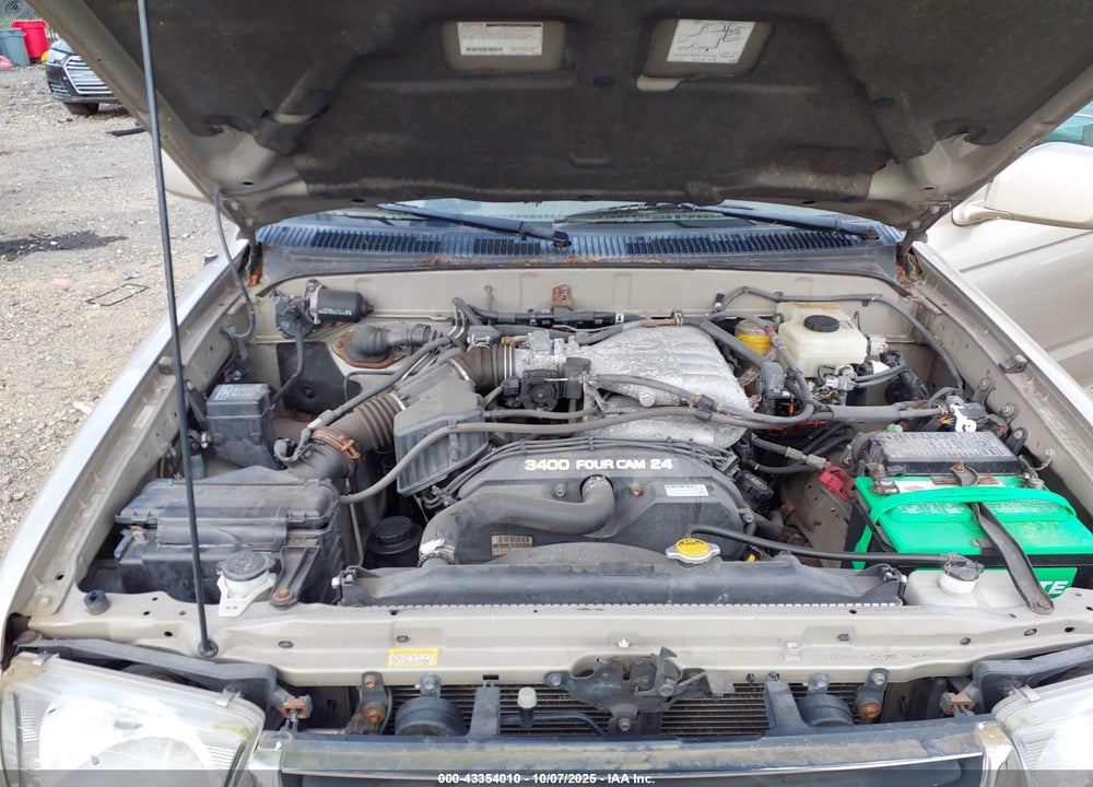 2002 TOYOTA 4RUNNER SR5 V6 VIN: JT3HN86R320367619
