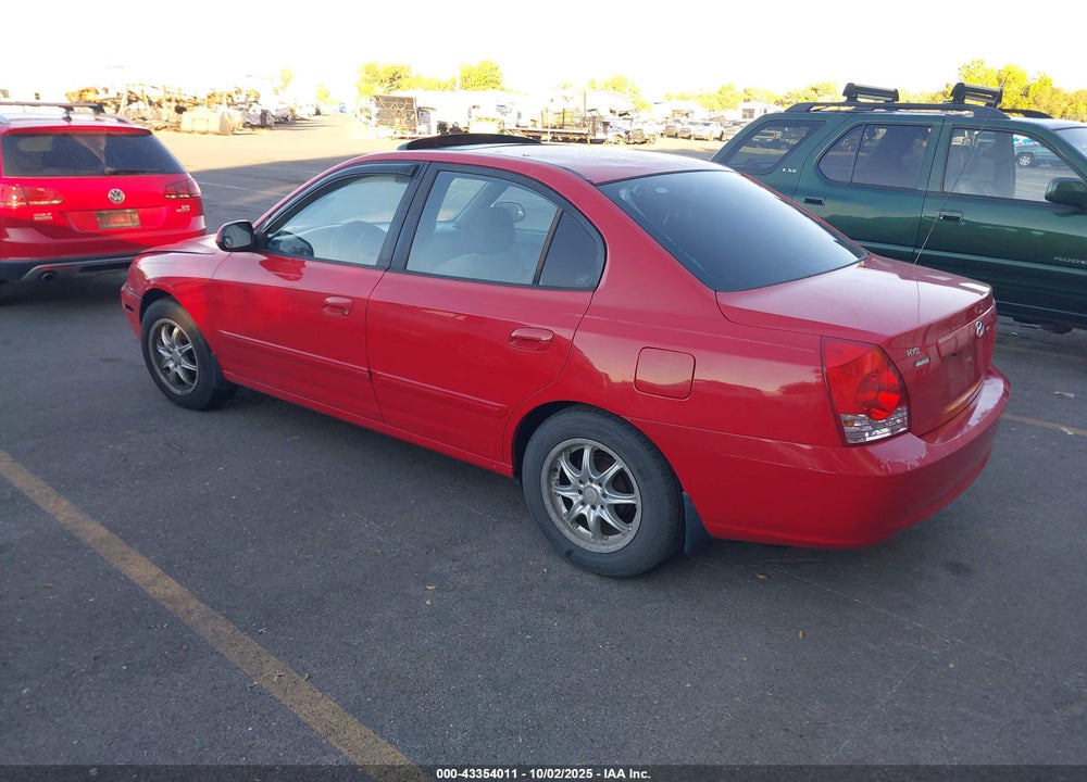 2005 HYUNDAI ELANTRA VIN: KMHDN46D45U021157