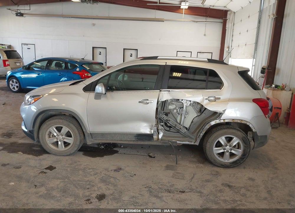 2018 CHEVROLET TRAX LT VIN: KL7CJPSB8JB679715