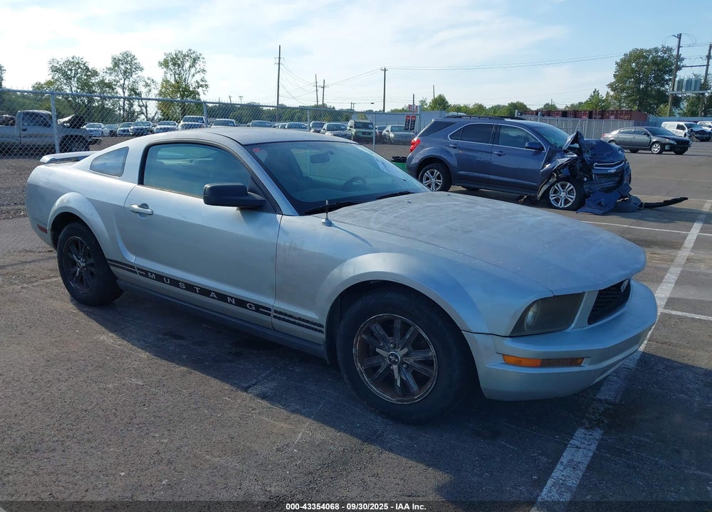 2005 FORD MUSTANG V6 DELUXE/V6 PREMIUM VIN: 1ZVFT80N555133775