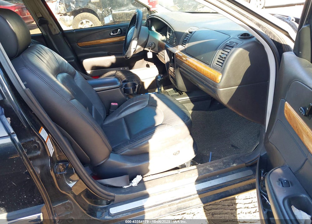 1999 LINCOLN CONTINENTAL VIN: 1LNHM97V7XY609915