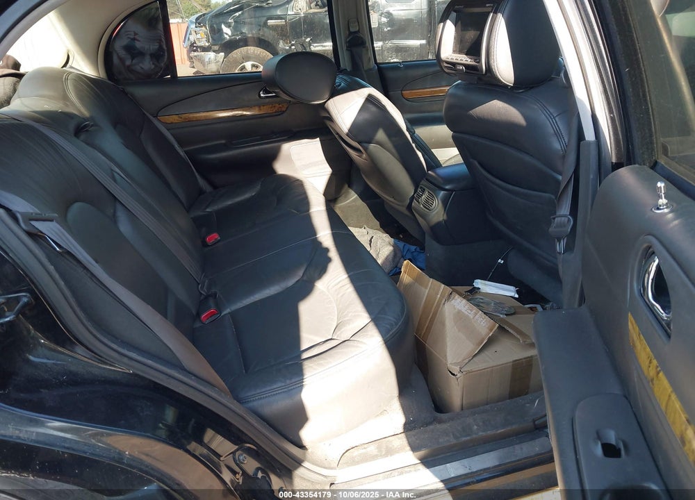 1999 LINCOLN CONTINENTAL VIN: 1LNHM97V7XY609915