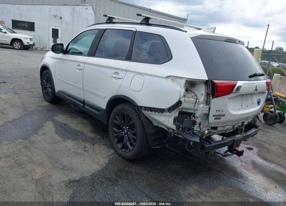 2019 MITSUBISHI OUTLANDER LE VIN: JA4AD3A38KZ025370