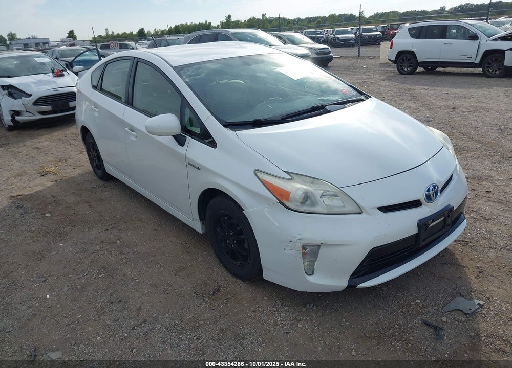 2013 TOYOTA PRIUS FOUR VIN: JTDKN3DU6D5651358
