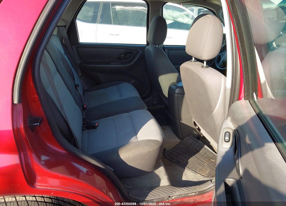 2006 FORD ESCAPE XLS/XLS MANUAL VIN: 1FMYU02Z36KA79210