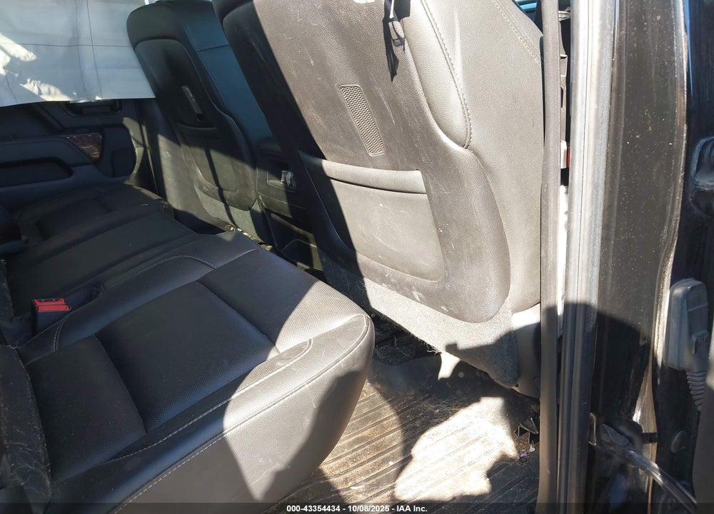 2015 GMC SIERRA 2500HD SLT VIN: 1GT22ZEG8FZ530590