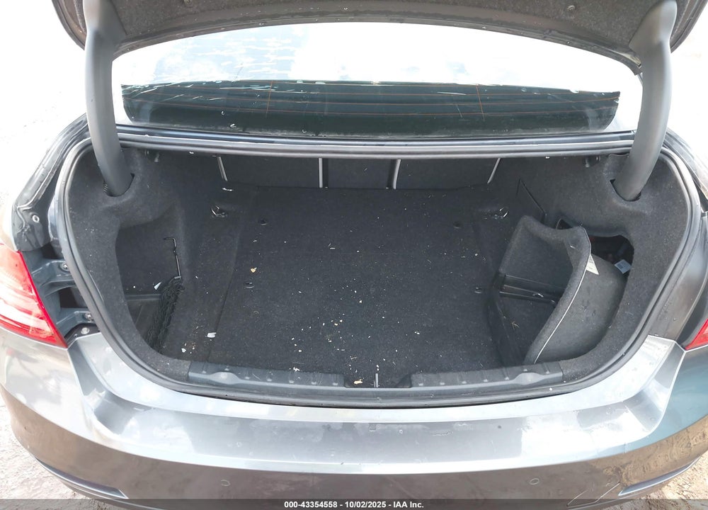 2012 BMW 3 SERIES VIN: WBA3A5C57CF343241