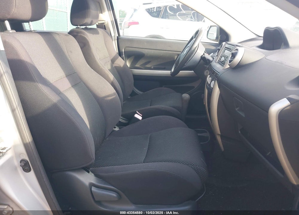 2005 SCION XA VIN: JTKKT624050111733