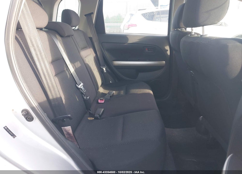 2005 SCION XA VIN: JTKKT624050111733