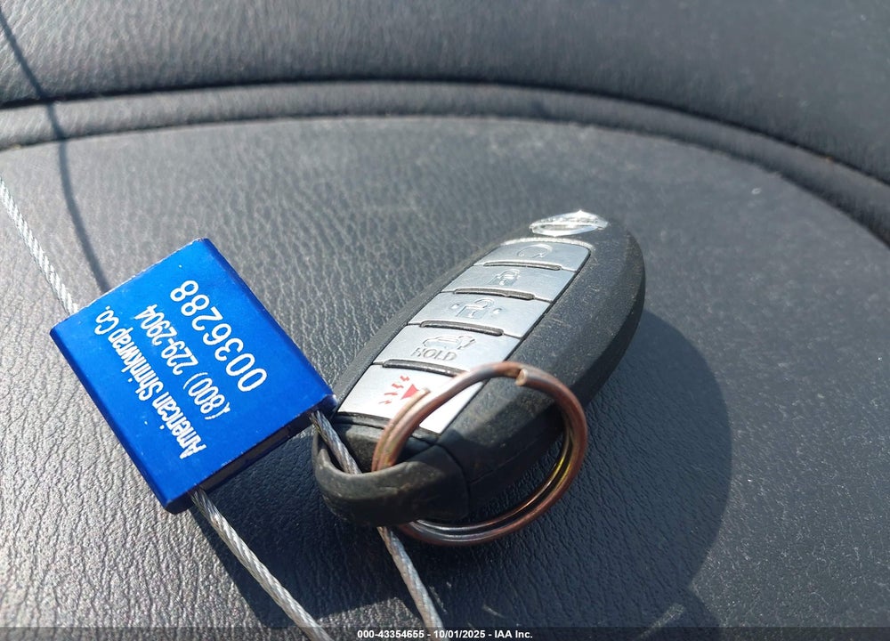 2014 NISSAN PATHFINDER SL VIN: 5N1AR2MN7EC725818
